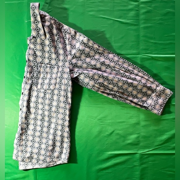 Club Room  Marco Polo .Dress Shirt Mens Medium 15-15 1/2 Beige & Green - Picture 15 of 16